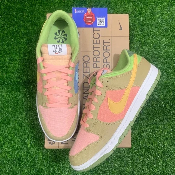 2022 Nike Dunk Low SE “Sun Club” - Picture 12 of 17